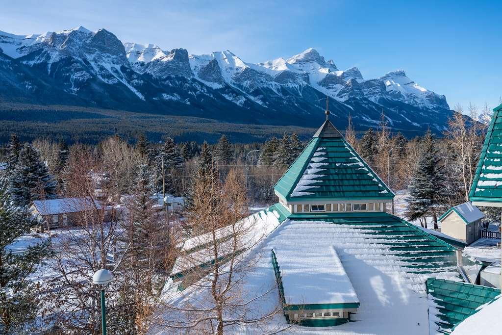 Pocaterra Inn & Waterslide Canmore Exterior foto